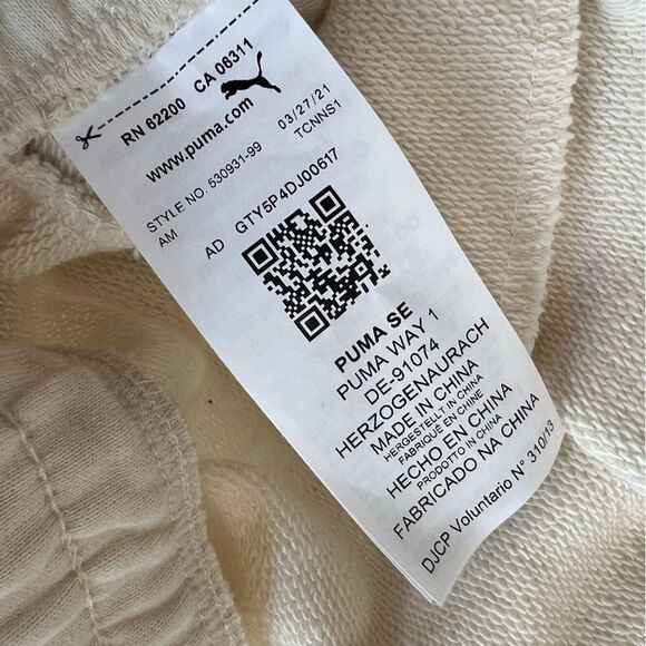 Animal Crossing x Puma Shorts - Picture 6 of 14